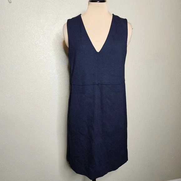 ME+EM Tailored Navy Blue V-Neck Sleeveless Shift Dress Pockets Minimalist US 6 - Picture 2 of 12